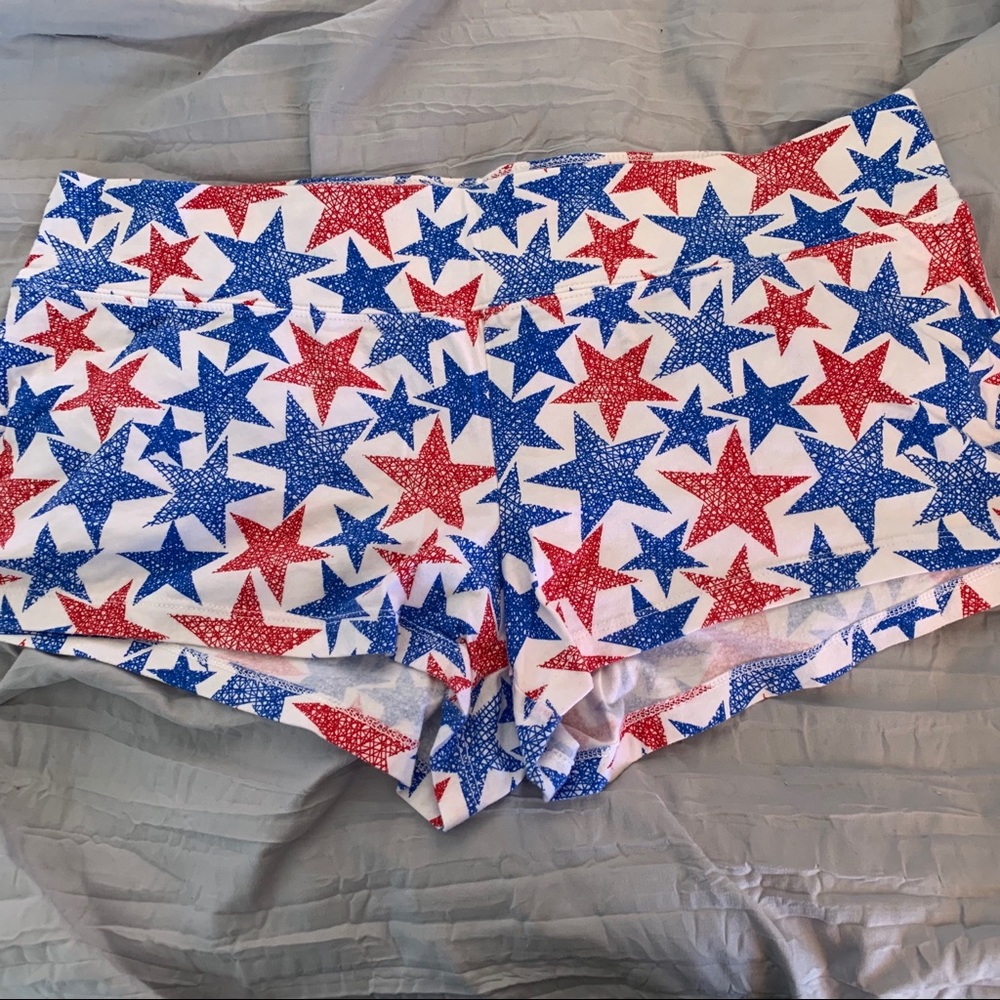 No boundaries shorts
